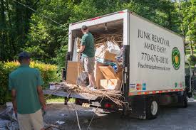 Best Scrap Metal Removal  in Farmington, IL